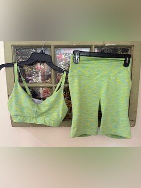 EUC Outdoor Voices Heathered Green Blue Biker Shorts and Sports Bra Set